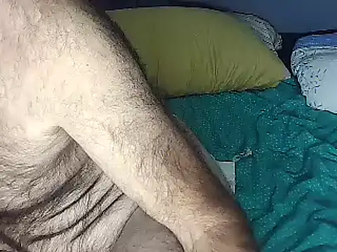 Snapshot of k-dong chatting on 12/08/24, 04:57 k-dong online show from 12/08/24, 04:57