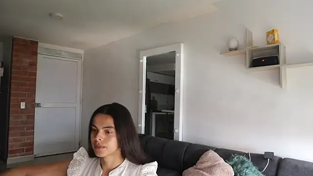  Vahos  online show from 09/19/25, 05:02