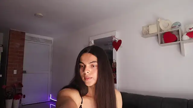  Vahos  online show from 02/24/26, 07:12