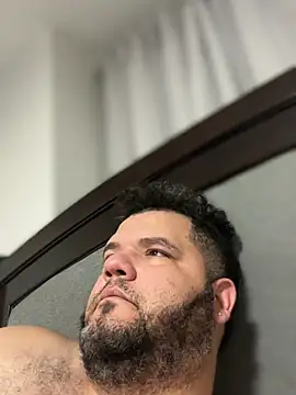 Gabihotxxx1 online show from 02/27/26, 03:28