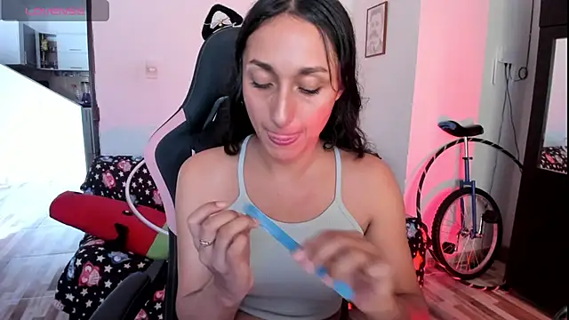 adrena 10 online show from 03/06/26, 07:10