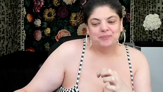 Exotic-Melons online show from 03/09/25, 10:19