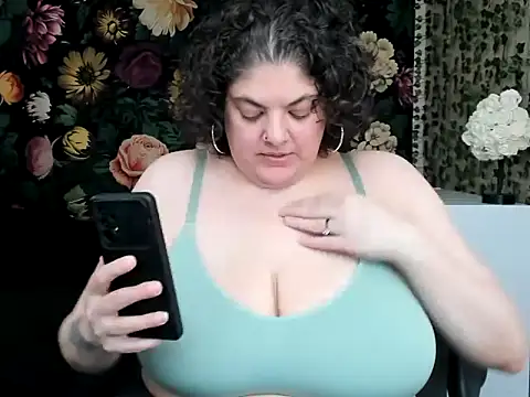 Exotic-Melons online show from 05/20/26, 05:19