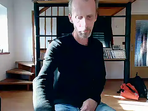 Snapshot of xxBareBabyxx chatting on 10/29/25, 12:51 xxBareBabyxx online show from 10/29/25, 12:51