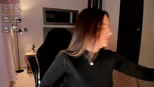 AmyWood online show from 03/05/25, 08:10