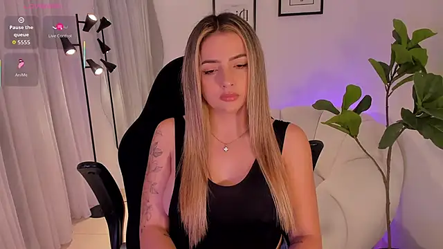 AmyWood online show from 01/05/26, 05:27