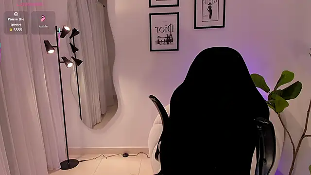 AmyWood online show from 02/09/26, 08:24