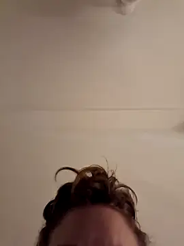 Snapshot of mskuddo chatting on 12/29/24, 02:17 mskuddo online show from 12/29/24, 02:17