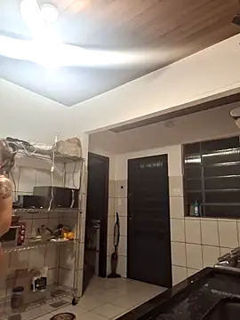 Snapshot of mskuddo chatting on 10/26/25, 12:27 mskuddo online show from 10/26/25, 12:27