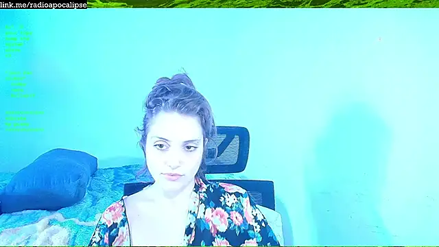 Snapshot of mskuddo chatting on 10/29/25, 04:31 mskuddo online show from 10/29/25, 04:31