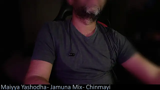  x rated  online show from 03/10/25, 06:01