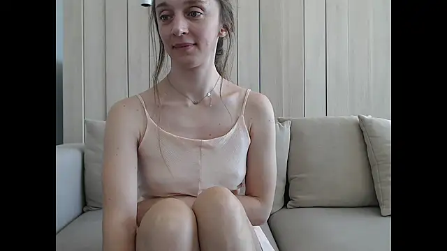 Snapshot of ShySchoolGirl chatting on 03/20/25, 02:10 ShySchoolGirl online show from 03/20/25, 02:10