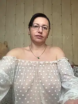 Amberhotqueen online show from 02/20/26, 08:38