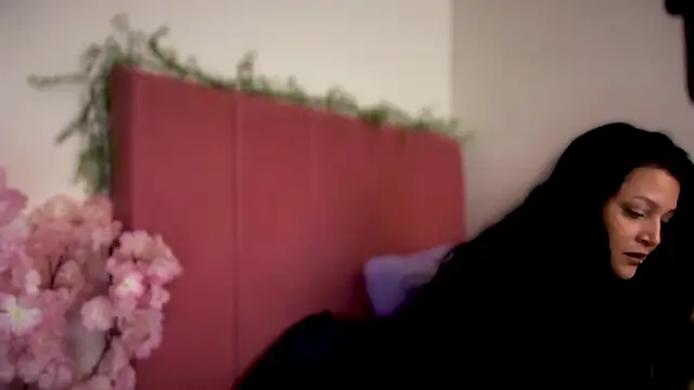 Snapshot of MarcellaGriffin chatting on 02/17/26, 03:25 MarcellaGriffin online show from 02/17/26, 03:25