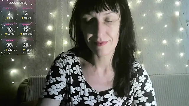 MarieODahliaS online show from 10/25/25, 08:55