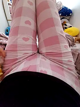 Snapshot of lolyforyou chatting on 03/13/25, 09:10 lolyforyou online show from 03/13/25, 09:10