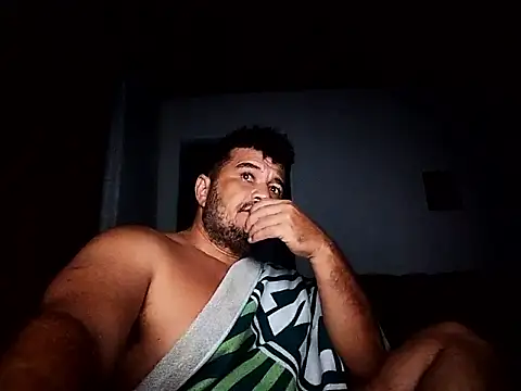 tarra122 online show from 03/12/26, 01:45