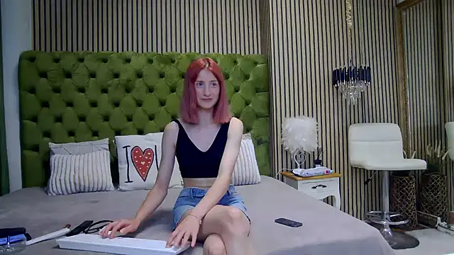 SiennaShapiro online show from 07/09/26, 09:13