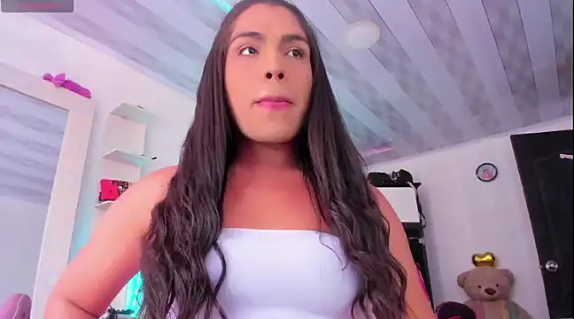 briitany hot online show from 03/12/25, 07:59