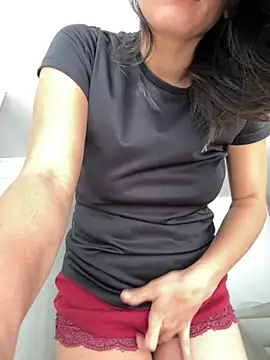 mahia queen online show from 05/15/26, 03:19