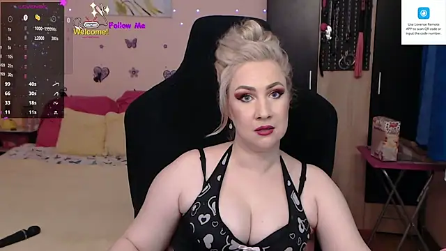 Snapshot of MissLexyGold chatting on 02/01/25, 04:44 MissLexyGold online show from 02/01/25, 04:44