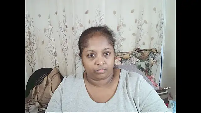Snapshot of Indiantasha chatting on 07/01/26, 03:56 Indiantasha online show from 07/01/26, 03:56