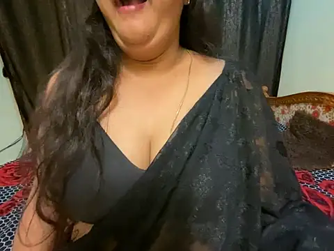 Snapshot of Love_4Sex chatting on 02/22/25, 09:12 Love 4Sex online show from 02/22/25, 09:12