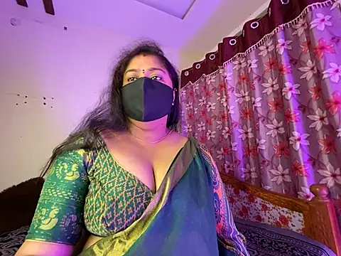 Love 4Sex online show from 03/29/26, 01:49