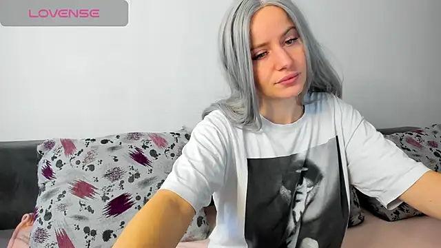 Snapshot of DiamondKay chatting on 02/24/25, 07:22 DiamondKay online show from 02/24/25, 07:22