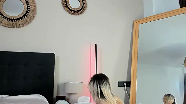 Snapshot of mazekyn chatting on 03/19/25, 11:25 mazekyn online show from 03/19/25, 11:25