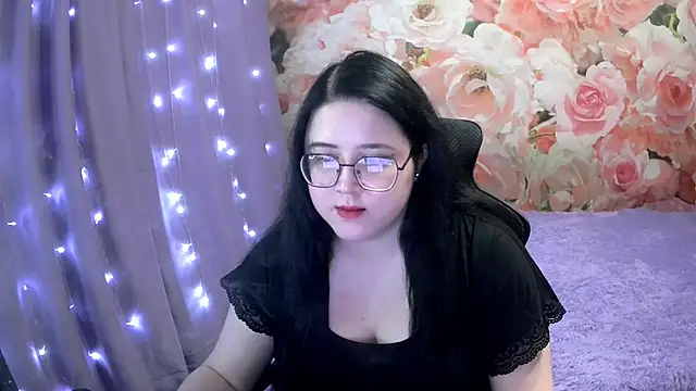 Snapshot of OverseerX chatting on 01/19/25, 01:55 OverseerX online show from 01/19/25, 01:55