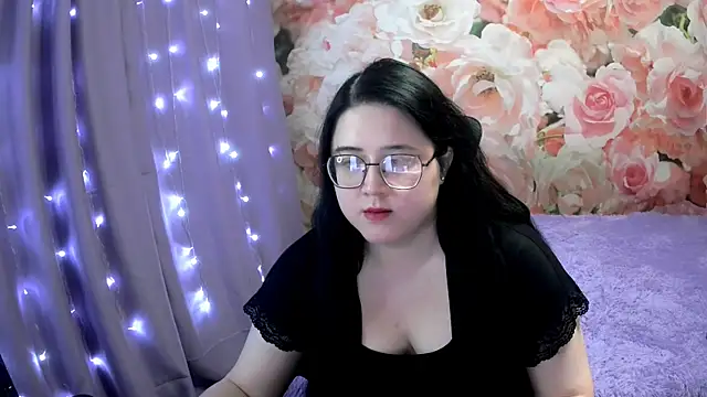 Snapshot of OverseerX chatting on 01/19/25, 04:57 OverseerX online show from 01/19/25, 04:57