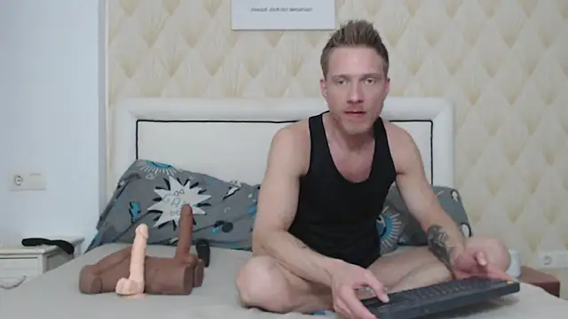 Snapshot of JessicaSteve chatting on 02/21/26, 06:09 JessicaSteve online show from 02/21/26, 06:09