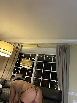 LittleMissEeve online show from 06/02/26, 03:41