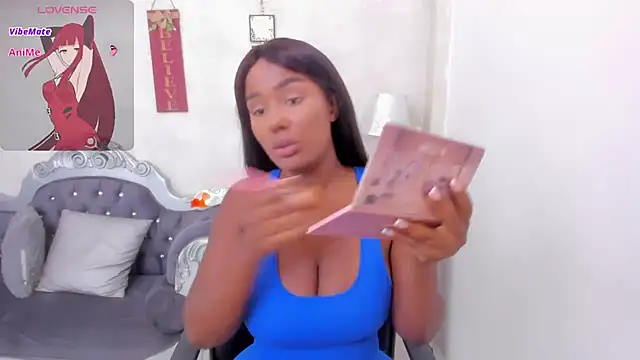 katherin cruz  online show from 12/01/25, 03:39