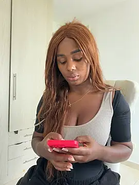 katherin cruz  online show from 04/02/26, 05:43