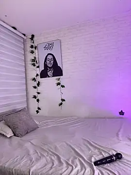 Niky Love online show from 11/23/25, 02:11