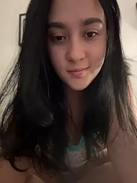 Nina lovi online show from 07/23/26, 04:10