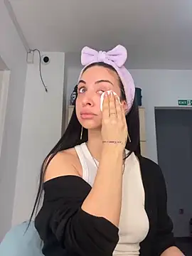 MeganHopeX online show from 01/24/25, 07:41