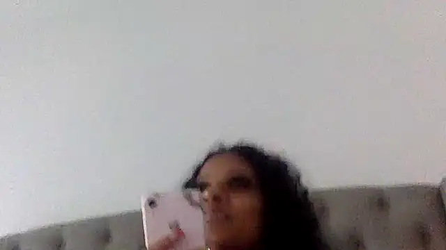 Snapshot of pinksugarxx chatting on 09/17/25, 03:35 pinksugarxx online show from 09/17/25, 03:35