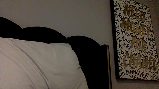 Snapshot of pinksugarxx chatting on 07/18/26, 11:58 pinksugarxx online show from 07/18/26, 11:58