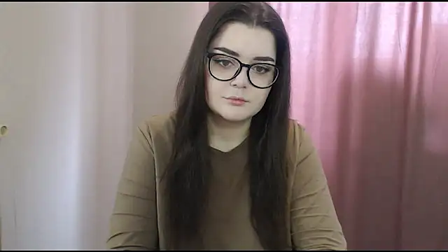 ohhhMie online show from 02/23/25, 07:44