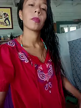 Snapshot of Luna-Natural chatting on 02/11/25, 02:57 Luna-Natural online show from 02/11/25, 02:57