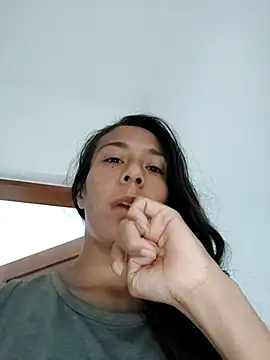 Snapshot of Luna-Natural chatting on 02/17/26, 10:16 Luna-Natural online show from 02/17/26, 10:16