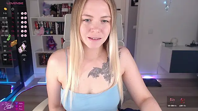 Emma Bryan online show from 09/19/25, 06:30