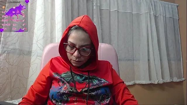 moon cat85 online show from 06/22/26, 12:02