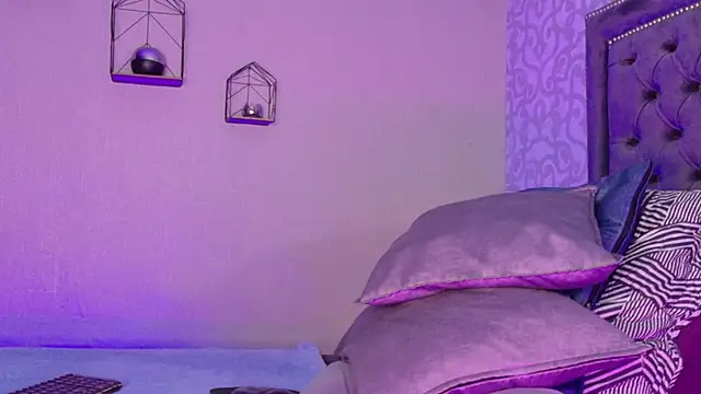 MariiePrice online show from 01/03/25, 08:32