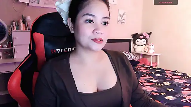 yenyen  online show from 02/03/26, 01:04