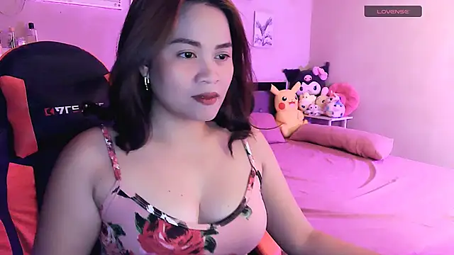 yenyen  online show from 04/20/26, 02:25