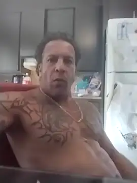 Snapshot of trucker1979 chatting on 10/08/25, 04:37 trucker1979 online show from 10/08/25, 04:37